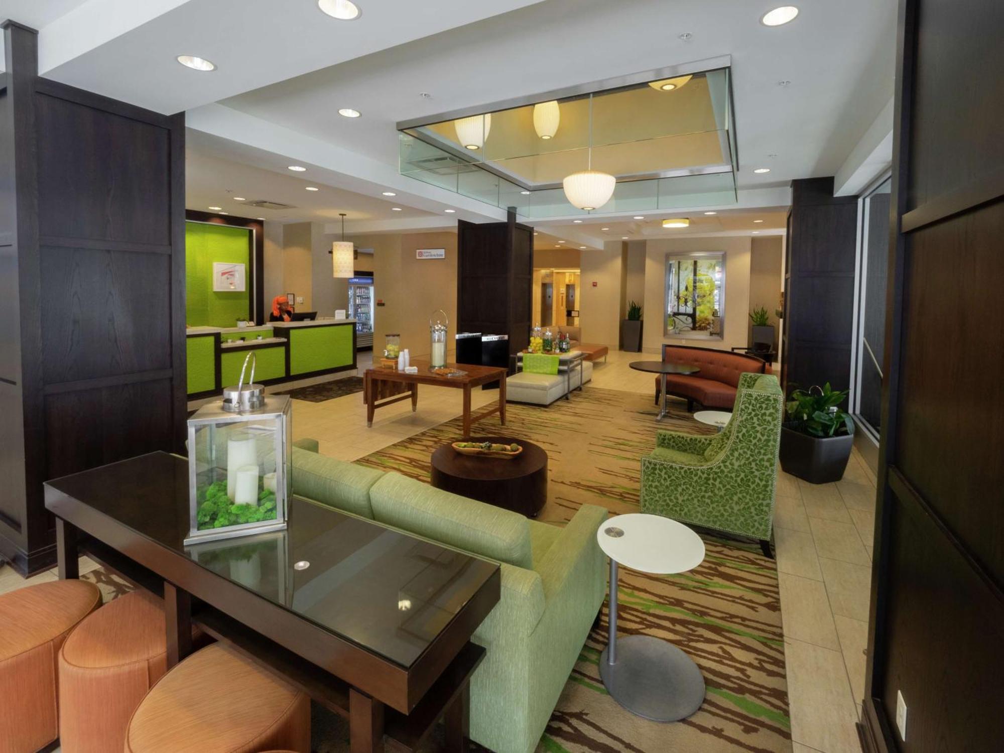 The Hilton Garden Inn Buffalo-Downtown Экстерьер фото