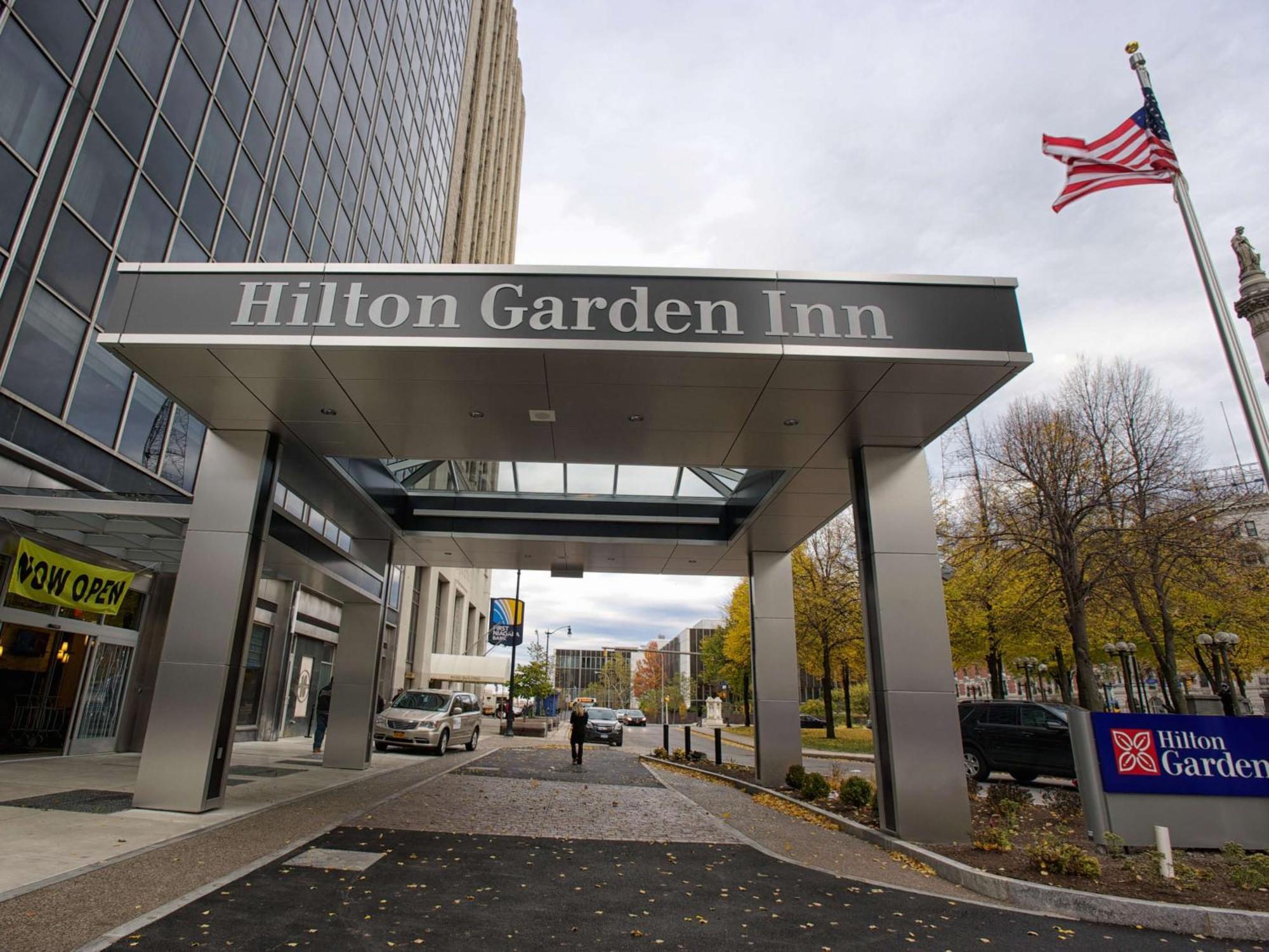 The Hilton Garden Inn Buffalo-Downtown Экстерьер фото